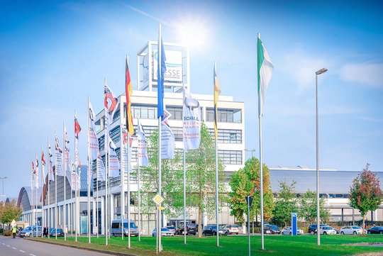 Fakuma Gebäude